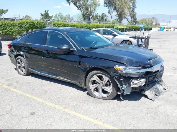 1HGCV1F40JA129965 2018 HONDA ACCORD - Image 1