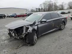 1HGCV1F40JA132218 2018 HONDA ACCORD