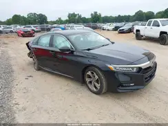 1HGCV1F40JA135684 2018 HONDA ACCORD