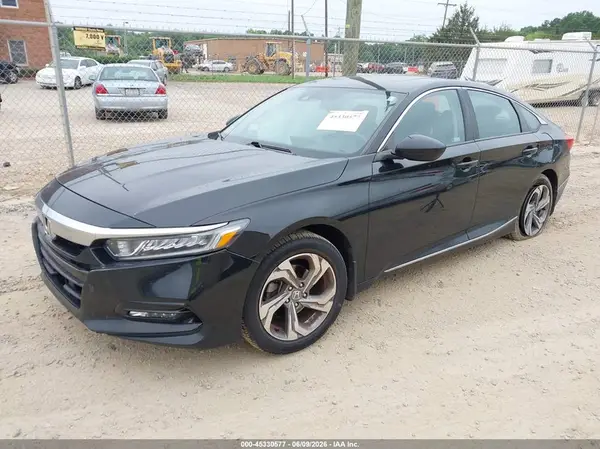 1HGCV1F40JA135684 2018 HONDA ACCORD - Image 2