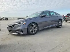 1HGCV1F40JA203501 2018 HONDA ACCORD