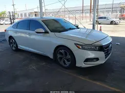 1HGCV1F40JA213977 2018 HONDA ACCORD