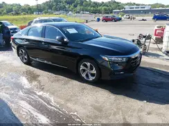1HGCV1F40JA225496 2018 HONDA ACCORD