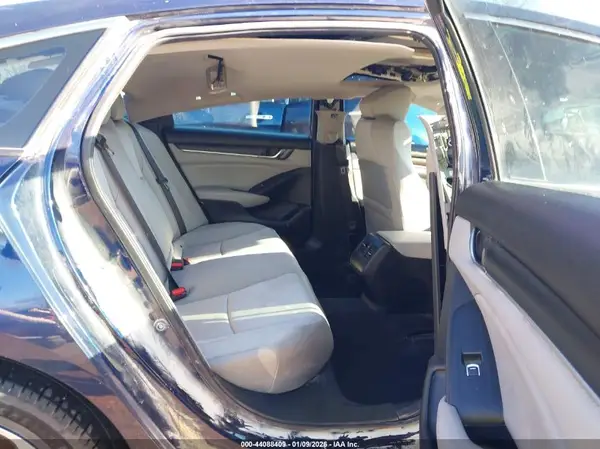 1HGCV1F40JA245778 2018 HONDA ACCORD - Image 8