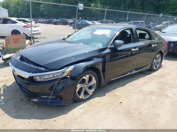 1HGCV1F40JA250477 2018 HONDA ACCORD - Image 2