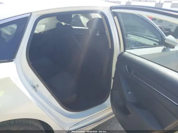 1HGCV1F40KA040382 2019 HONDA ACCORD - Image 8
