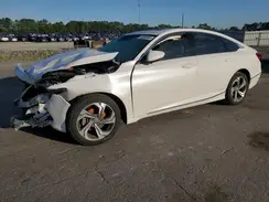 1HGCV1F40KA046778 2019 HONDA ACCORD