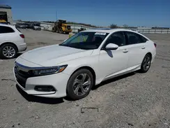 1HGCV1F40KA132074 2019 HONDA ACCORD