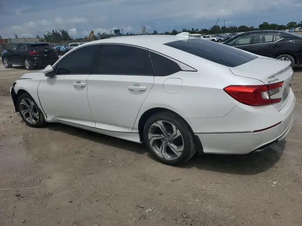 1HGCV1F40LA070774 2020 HONDA ACCORD - Image 2