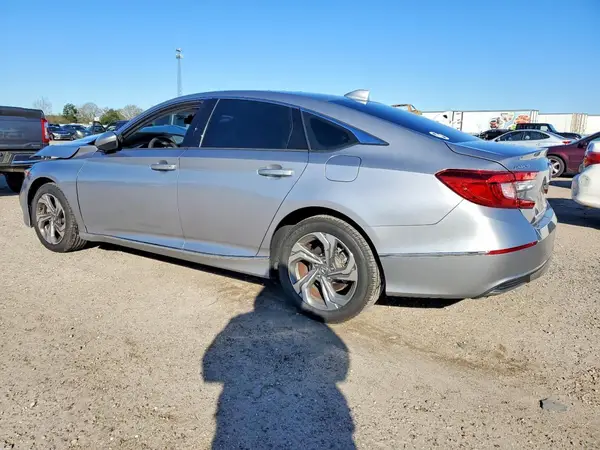 1HGCV1F40LA084481 2020 HONDA ACCORD - Image 2