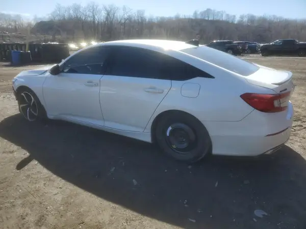 1HGCV1F40MA066919 2021 HONDA ACCORD - Image 2
