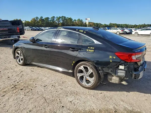 1HGCV1F41JA026814 2018 HONDA ACCORD - Image 2