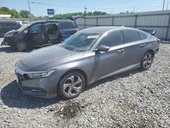 1HGCV1F41JA083918 2018 HONDA ACCORD