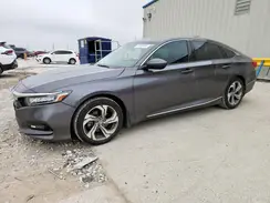 1HGCV1F41JA085880 2018 HONDA ACCORD