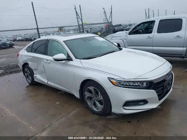 1HGCV1F41JA100104 2018 HONDA ACCORD - Image 1