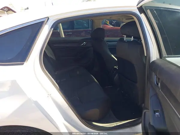 1HGCV1F41JA118246 2018 HONDA ACCORD - Image 8