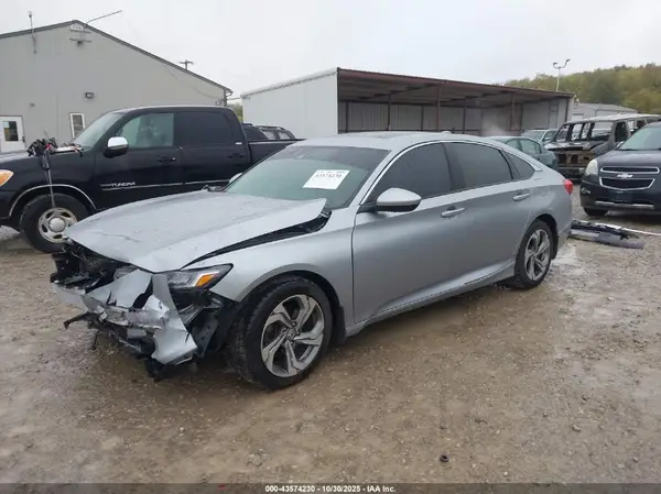 1HGCV1F41JA126900 2018 HONDA ACCORD - Image 2