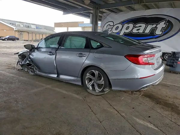 1HGCV1F41JA205497 2018 HONDA ACCORD - Image 2