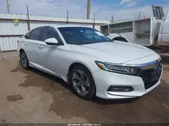 1HGCV1F41JA213910 2018 HONDA ACCORD