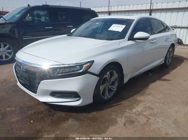 1HGCV1F41JA213910 2018 HONDA ACCORD - Image 2