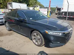 1HGCV1F41JA236913 2018 HONDA ACCORD