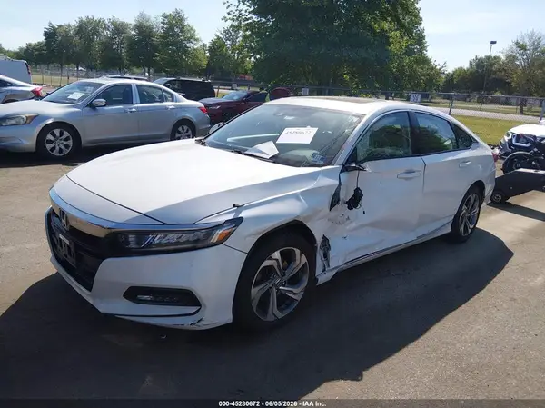 1HGCV1F42JA008547 2018 HONDA ACCORD - Image 2
