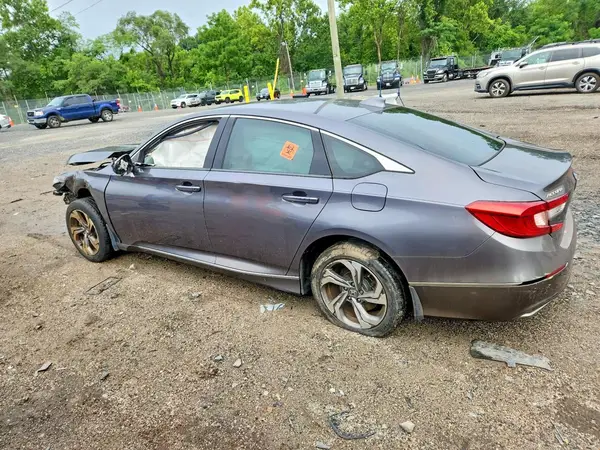 1HGCV1F42JA010363 2018 HONDA ACCORD - Image 2