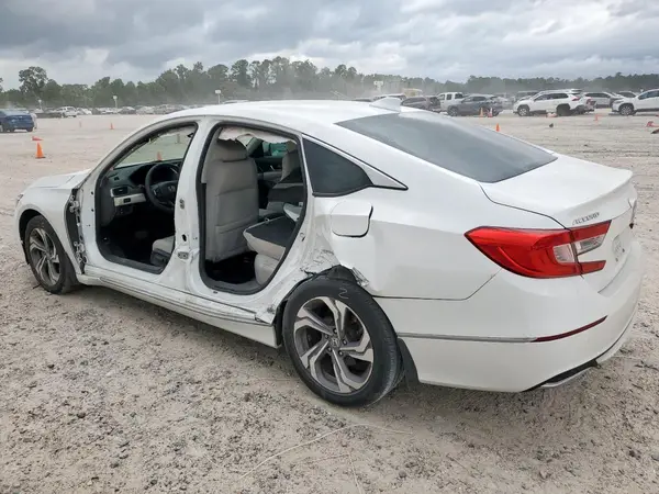 1HGCV1F42JA015093 2018 HONDA ACCORD - Image 2