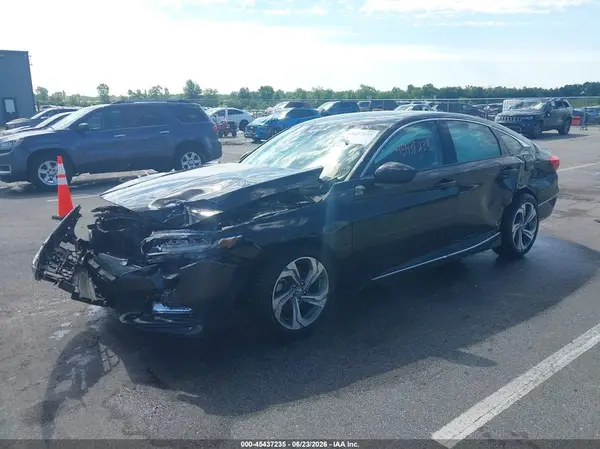 1HGCV1F42JA060583 2018 HONDA ACCORD - Image 2