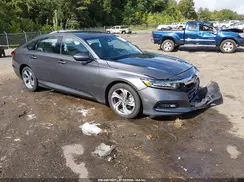 1HGCV1F42JA062589 2018 HONDA ACCORD