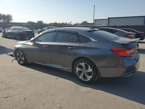 1HGCV1F42JA076170 2018 HONDA ACCORD - Image 2