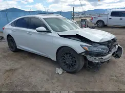 1HGCV1F42JA083409 2018 HONDA ACCORD