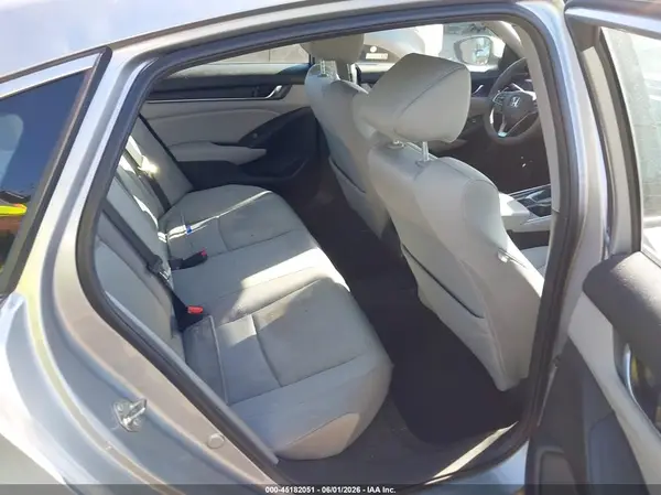 1HGCV1F42JA084110 2018 HONDA ACCORD - Image 8