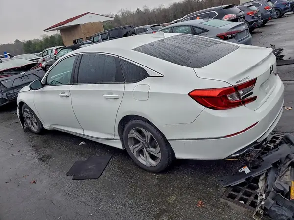 1HGCV1F42JA096256 2018 HONDA ACCORD - Image 2