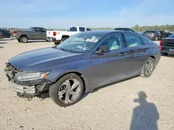 1HGCV1F42JA106901 2018 HONDA ACCORD