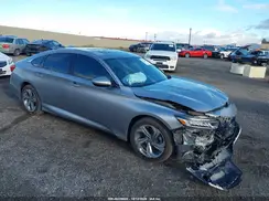 1HGCV1F42JA151644 2018 HONDA ACCORD