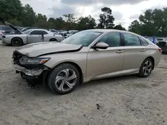 1HGCV1F42JA152132 2018 HONDA ACCORD