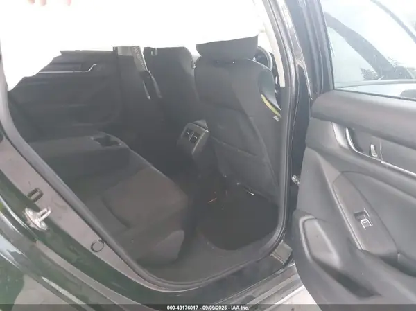 1HGCV1F42JA157718 2018 HONDA ACCORD - Image 8