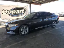 1HGCV1F42JA183686 2018 HONDA ACCORD