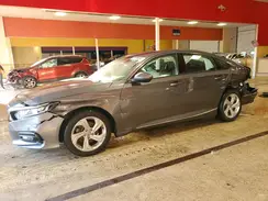 1HGCV1F42JA189911 2018 HONDA ACCORD