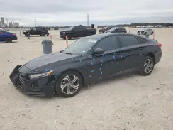1HGCV1F42JA200504 2018 HONDA ACCORD