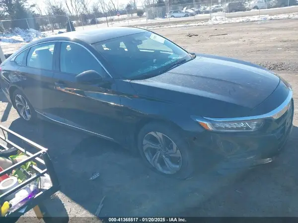 1HGCV1F42JA211048 2018 HONDA ACCORD - Image 1