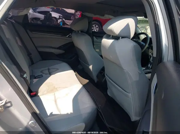 1HGCV1F42KA105958 2019 HONDA ACCORD - Image 8