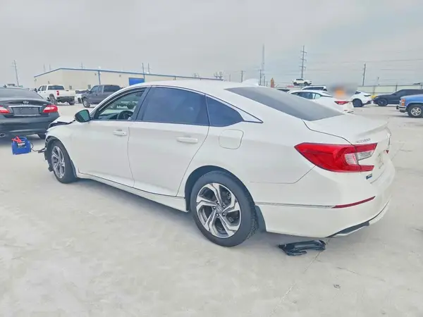 1HGCV1F42LA017655 2020 HONDA ACCORD - Image 2