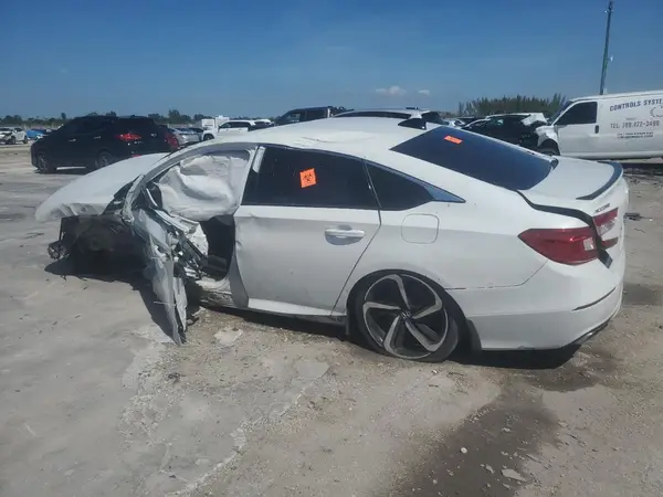 1HGCV1F42MA034490 2021 HONDA ACCORD - Image 2