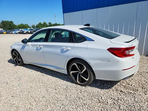 1HGCV1F42NA113143 2022 HONDA ACCORD - Image 2