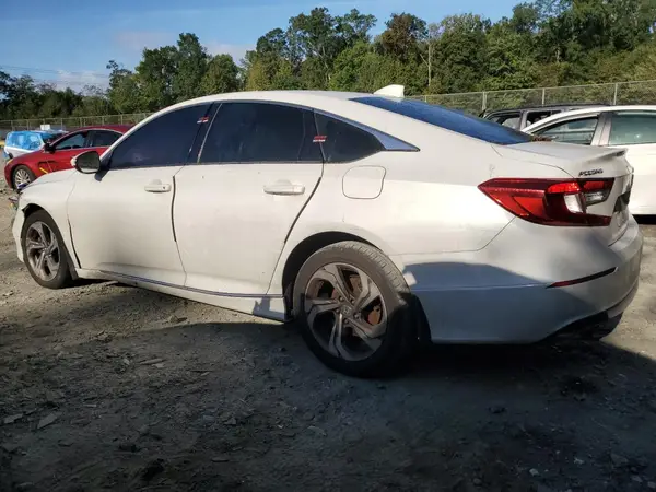 1HGCV1F43JA015068 2018 HONDA ACCORD - Image 2