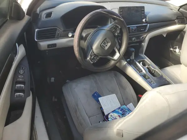 1HGCV1F43JA015068 2018 HONDA ACCORD - Image 8