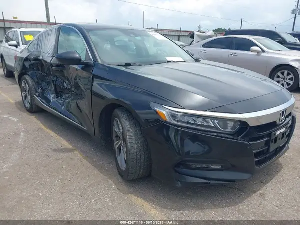 1HGCV1F43JA018309 2018 HONDA ACCORD - Image 1