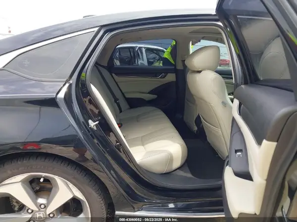 1HGCV1F43JA068949 2018 HONDA ACCORD - Image 8